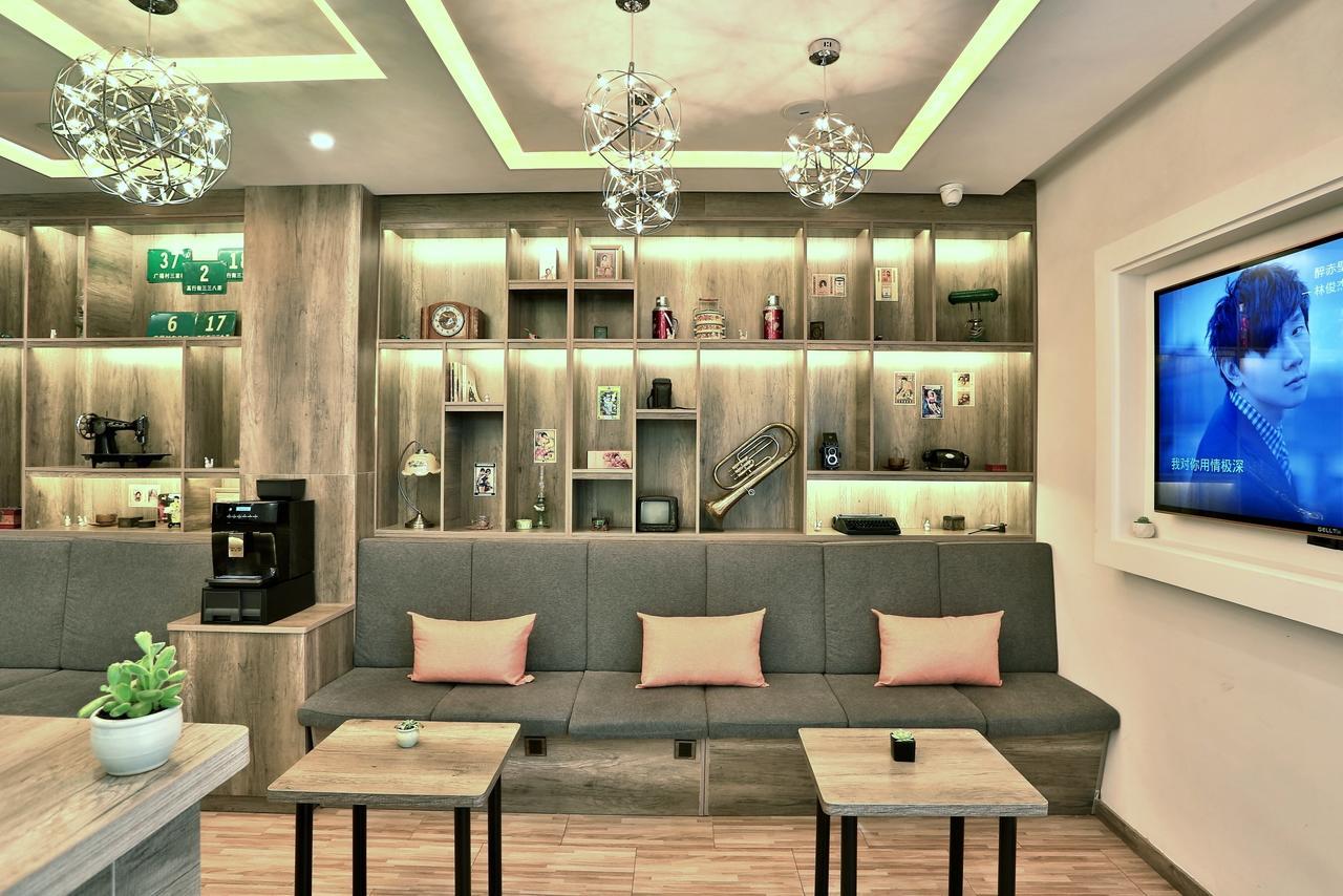 U Hotels Xintiandi เซี่ยงไฮ้ ภายนอก รูปภาพ