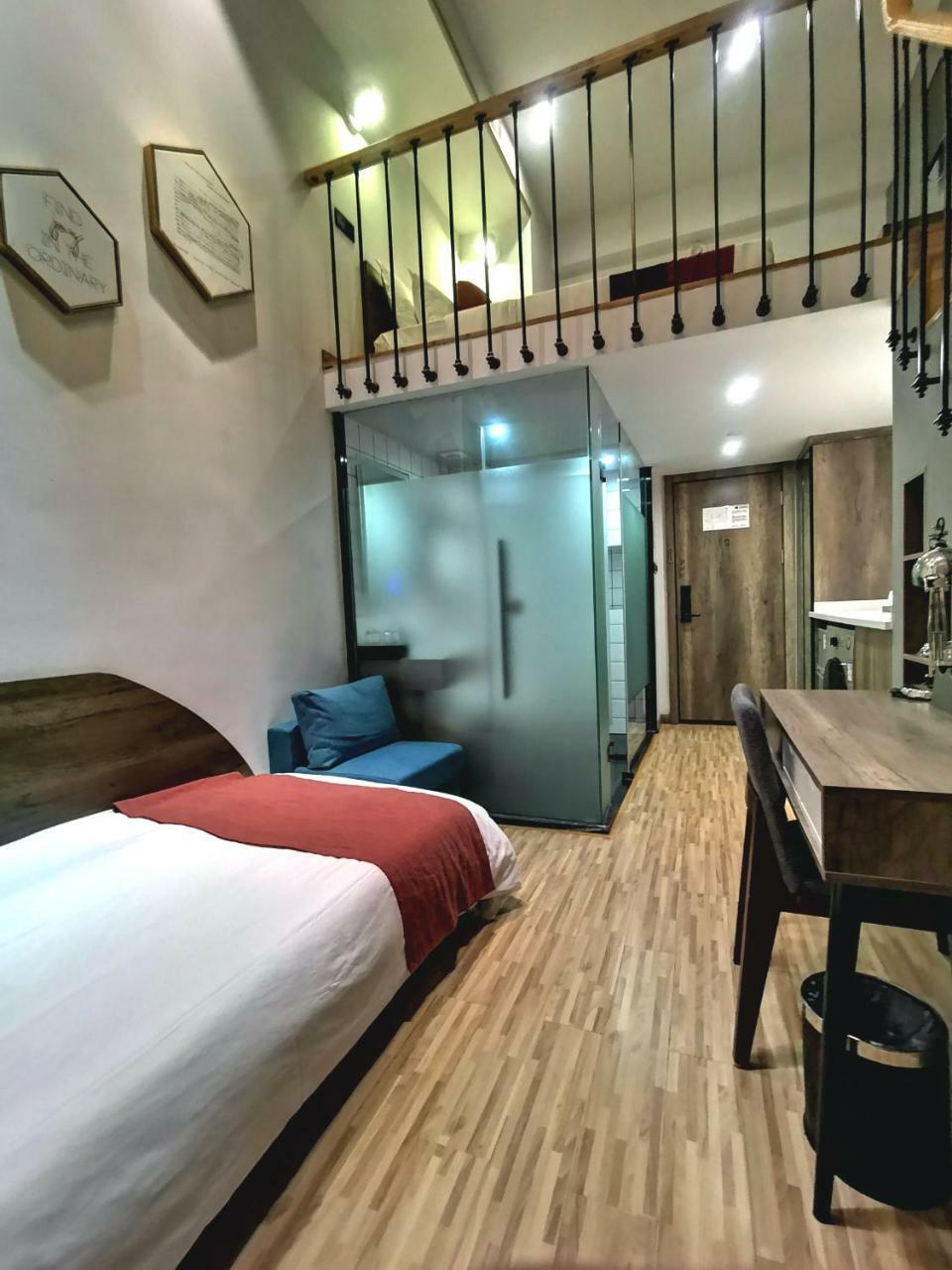 U Hotels Xintiandi เซี่ยงไฮ้ ภายนอก รูปภาพ